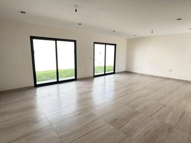 CAÑADA DEL REFUGIO SUR CASA NUEVA EN VENTA