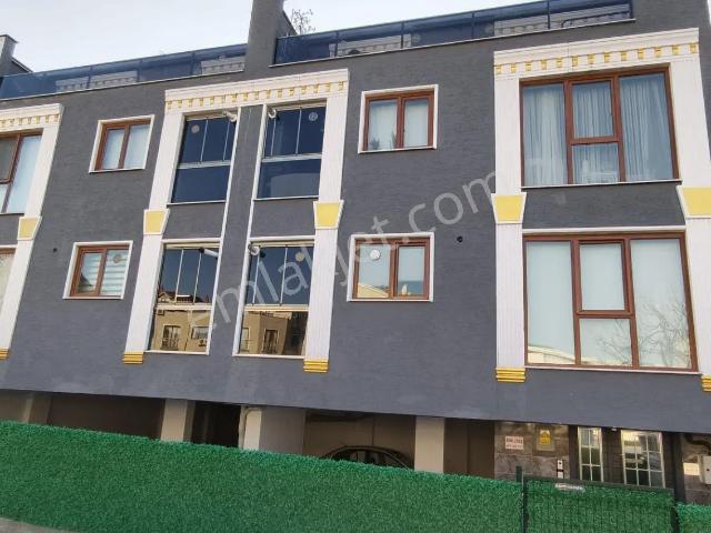 Cb Başrol'den Demirci'de Ebeveyn Banyolu Yerden Isıtmalı 2+1