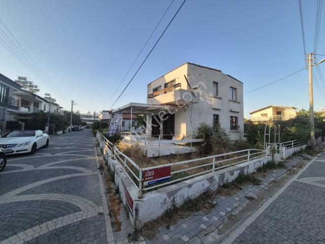 Ören'de Denize Sıfır 310 M2 Arsa İçerisinde Müstakil Villa