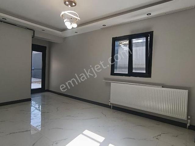 Cb Odak Ofisten Bahçeli Verandalı 2+1 Kiralık Daire