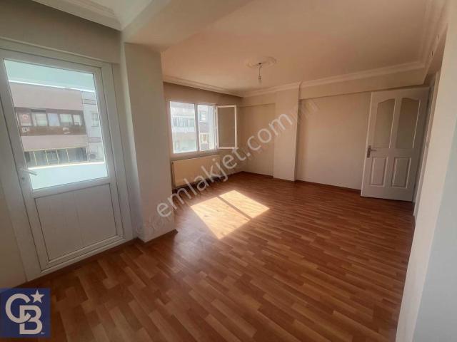 Cb Odak'tan Merkezde Ferah, Geniş Kiralık Daire