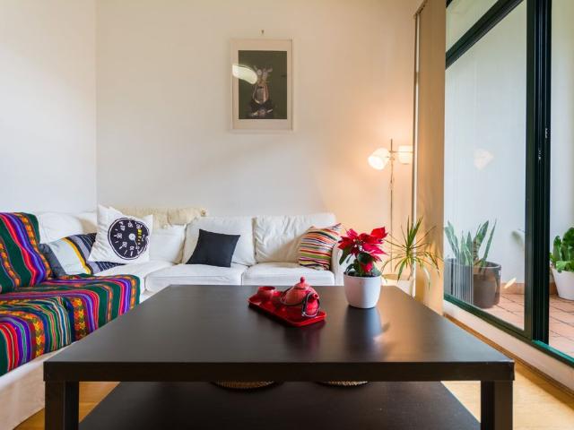 CBD Fully Furnished Artist Apartment
