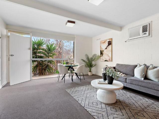 CBD Living in a Quiet, Leafy Pocket of Adelaide