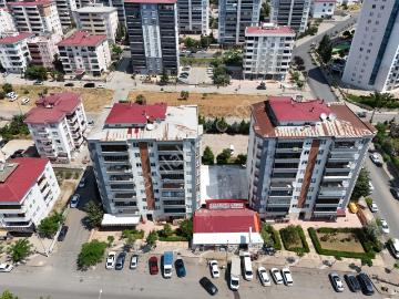 Cb'den Şeyh Edebali Bulvarında Satılık Geniş 4+1 Daire
