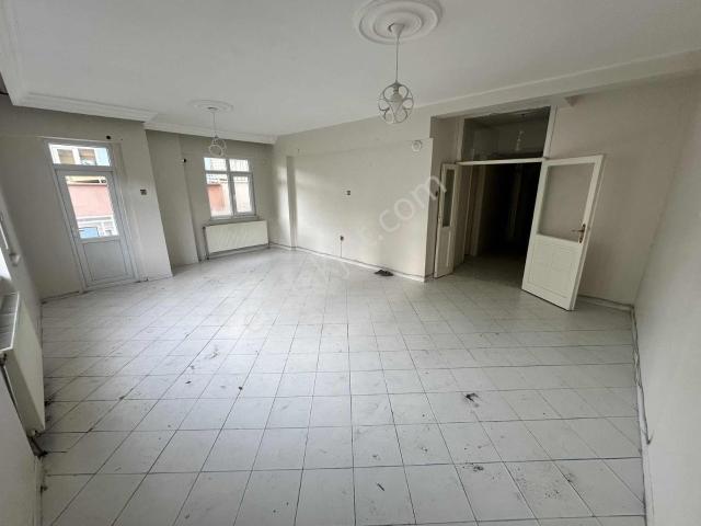 Cg Ofis Semtinde Merkezi Konumda 3+1 Kiralık Daire