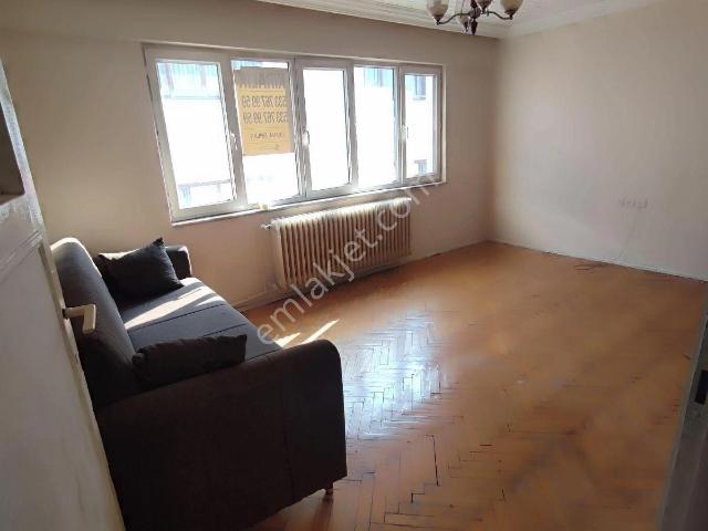 Cemal Emlak Bursa Yıldırım Emirsultan Ve Bakımlı 4.kat 2+1 Kiral