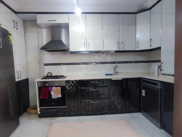 Cemal Emlak Bursa Yıldırım Karadavut Cd Otopark Kat Mülkiyet 3+1