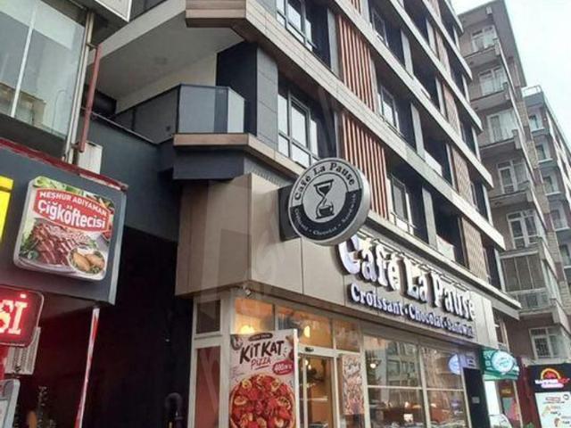 Cemal Gürsel Caddesinde Sıfır Eşyalı 1+1 Kiralık Daire