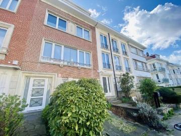 Cemetery of Ixelles/Boondael: Beautiful 5 bedroom house + of