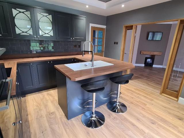 Cemetery Road, Mexborough S64, 2 bed detached bungalow to rent, £1,150 pcm | PrimeLocation