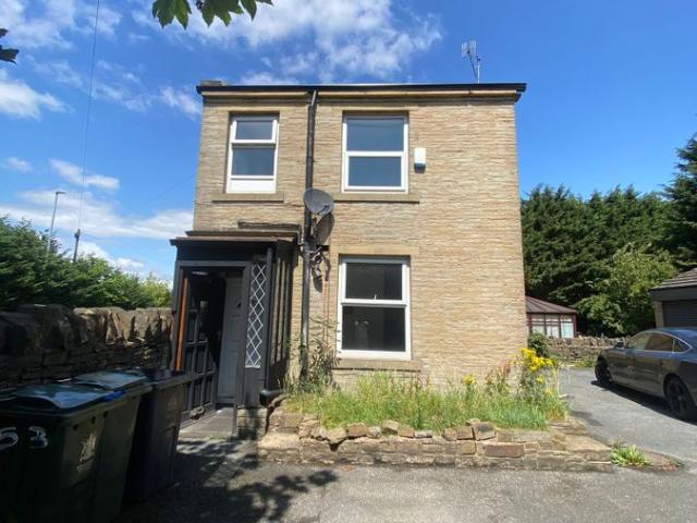 Cemetery Road, Bradford BD7, 2 bed detached house to rent, £750 pcm | PrimeLocation