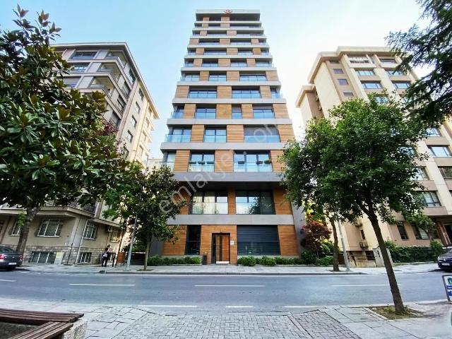 Cemil Topuzlu'da Prestijli Yaşam: 2+1 Modern Ve Ferah Daire