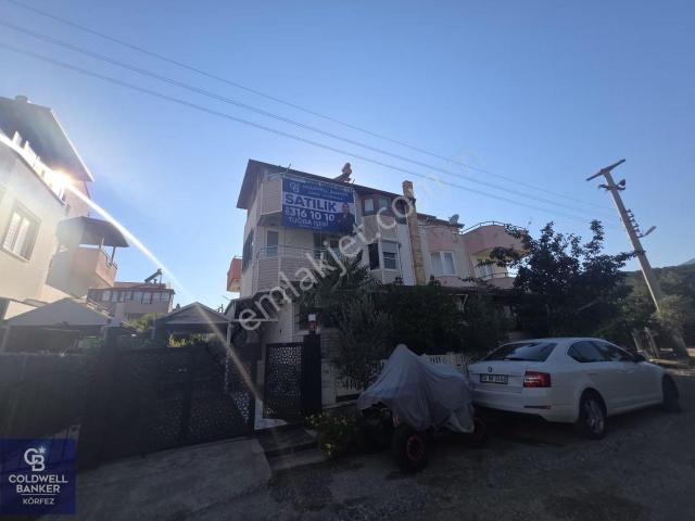 Cemiltemelde Site İçerisinde Güvenli Yaşam Sunan 3+1 Tripleks
