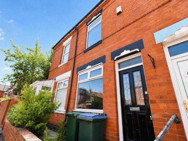 Centaur Road, Coventry CV5 2 bed terraced house to rent £1,200 pcm £277 pw