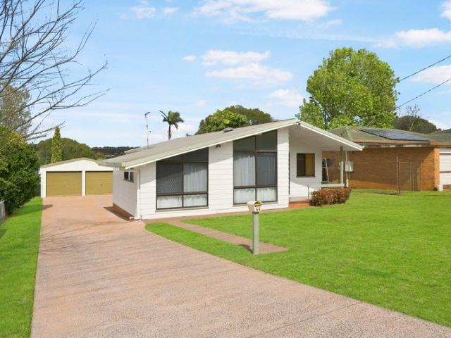 Centenary Heights Cracker!