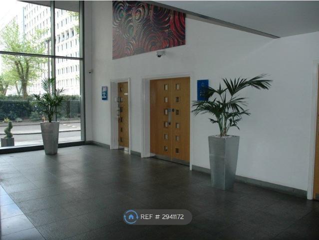 Centenary Plaza, Birmingham B1, 2 bed flat to rent, £1,350 pcm | PrimeLocation