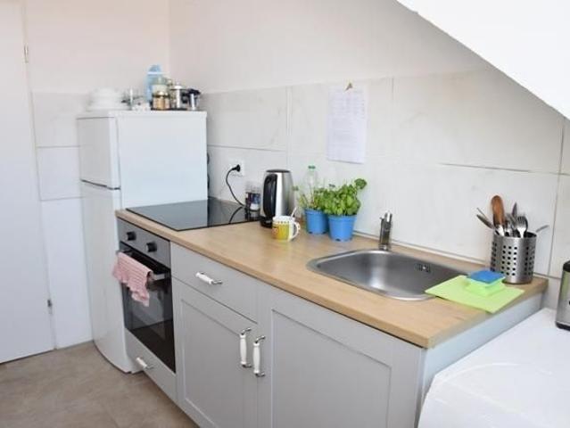 center, bright and quiet furnished DG apartment between Steintor and university, Hannover Amsterdam Apartments for Rent