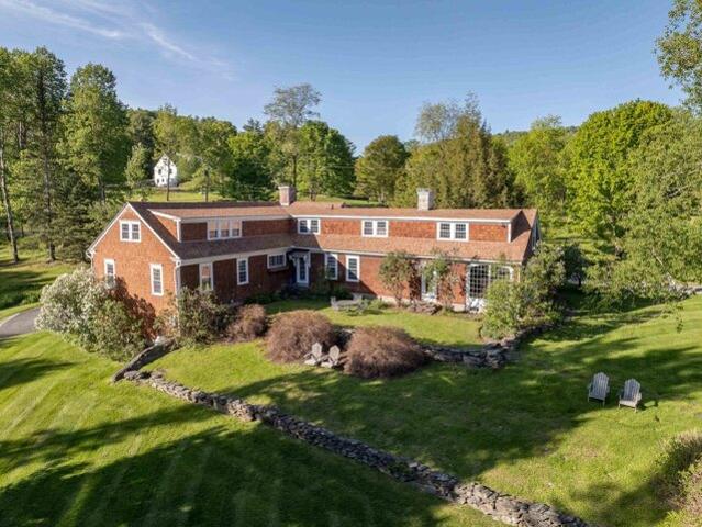 Center District Rd, Sugar Hill, Home For Sale