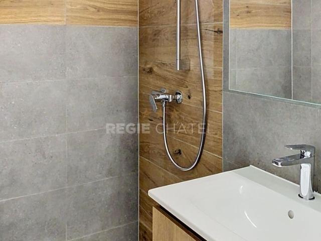 Center of Bulle 4.5pcs completely renovated
