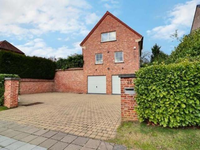 CENTER SPACIOUS BRIGHT ST JOHN'S BERLAYMONT SCANDINAVE