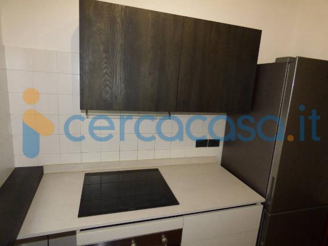Centro Castelvecchio affittasi appartamento semiarredato