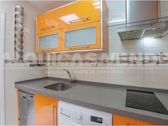 Centro Alameda de Hércules junto. excelente y coqueta vivienda de calidades con 2 habitaciones se al
