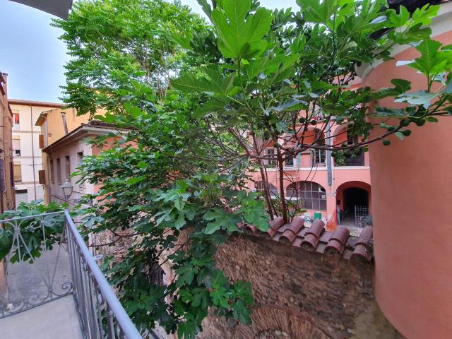 CENTRO BILOCALE RISTRUTTURATO