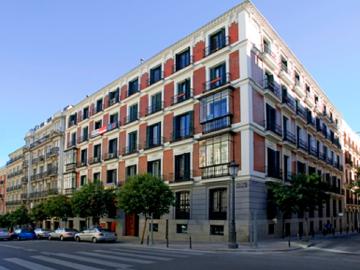 Calle de Doña Bárbara de Braganza, Justicia, Madrid