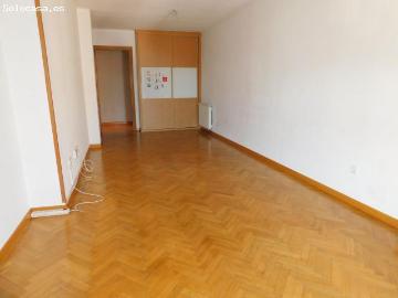 Centro de Parla Piso de 3 Dormitorios 2 baños, Garaje, trastero y Piscina