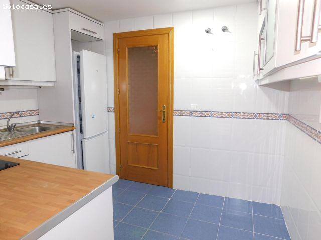 Centro de Parla Piso de 3 Dormitorios 2 baños, Garaje, trastero y Piscina