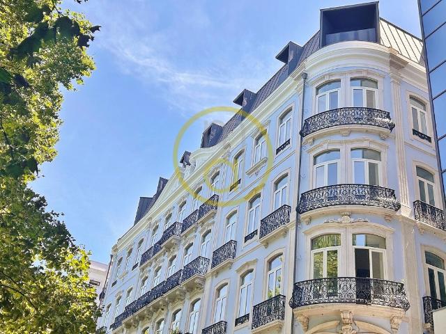 CENTRO LISBOA / MARQUÊS POMBAL T1 DUPLEX mobilado, equip. 2wc Lisboa › Santo António