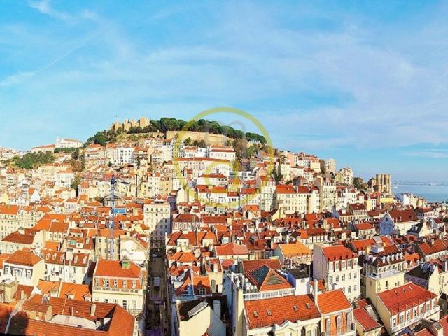 CENTRO LISBOA / BAIXA CHIADO apt. T1+1 sem móveis. Varandas Lisboa › Santa Maria Maior
