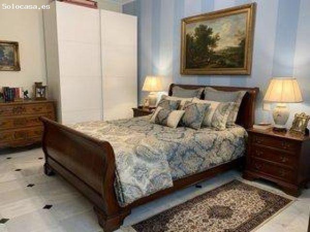 Centro san Vicente, junto Gavidia. Excelente y coqueto piso dúplex se vende