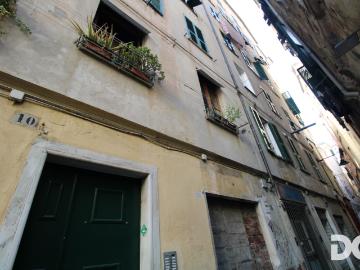 CENTRO STORICO – VICO INDORATORI RISTRUTTURATI MQ.35