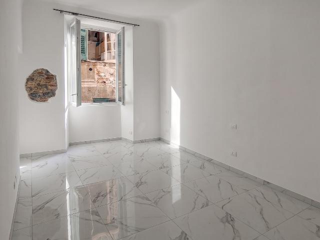 CENTRO STORICO – AD. SAN LORENZO RISTRUTTURATI MQ.35