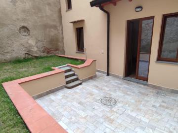 CENTRO STORICO. AFFITTO APPARTAMENTO DI 80 MQ CON GIARDINO