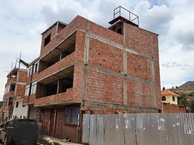 CENTRO POBLADO CHINCHAYSUYO MZ F LT 18 CERCA AL PRIMER GRIFO DE POROY