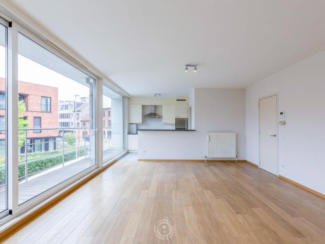 Centraal gelegen appartement met veel lichtinval
