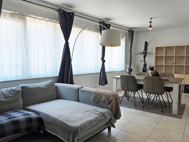 Centraal gelegen appartement vlakbij de Markt van Eeklo!
