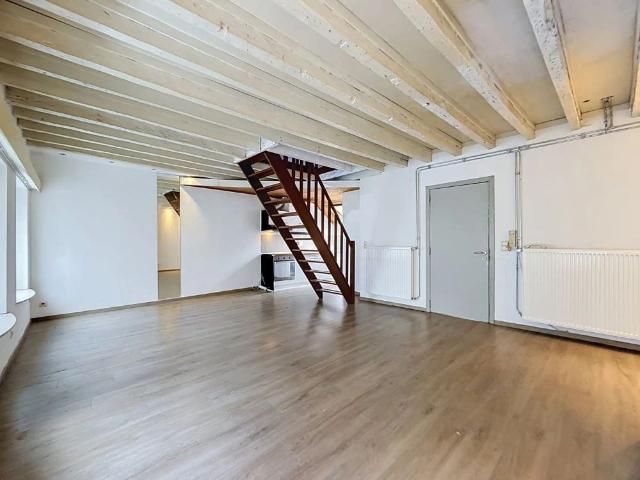Centraal gelegen duplex appartement met 1 slaapkamer