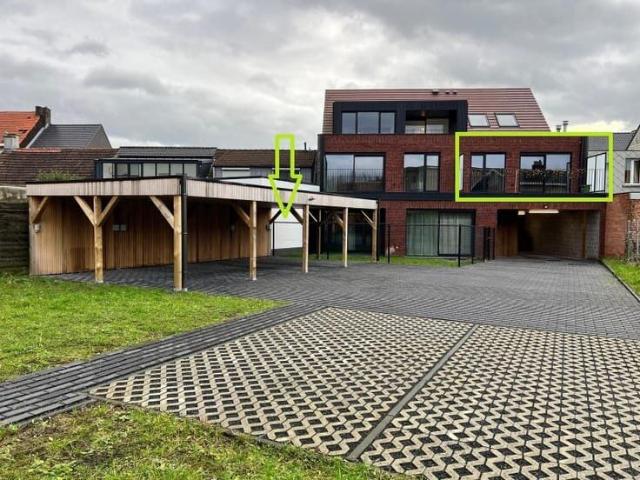 Centraal gelegen, recent appartement met 2 slaapkamers, t.
