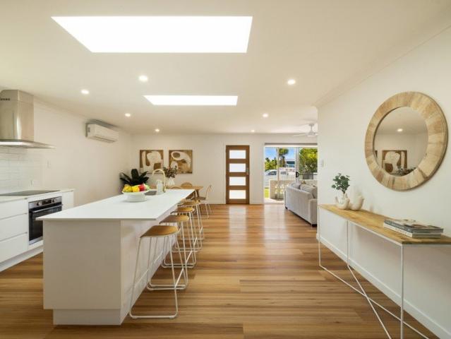 Central Mullumbimby Living with Dual Frontage