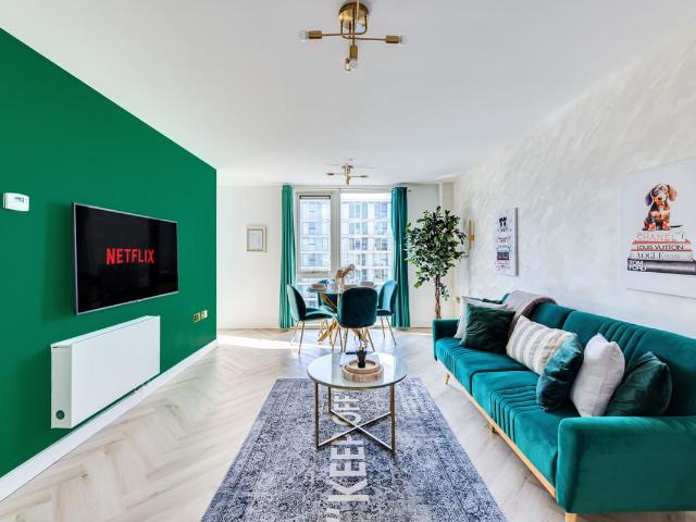 Central Milton Keynes MK9, 1 bed flat to rent, £2,760 pcm | PrimeLocation