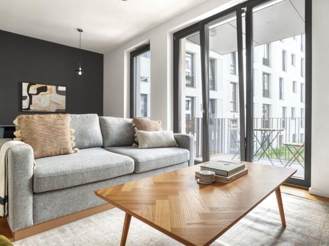 Central Mitte 2BR nr Potsdamer Platz, Berlin Amsterdam Apartments for Rent