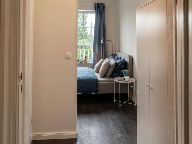 Central. Modern. With balcony Bremen Amsterdam Apartments for Rent