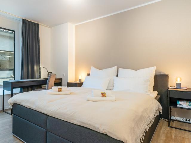 Central | Modern | Parking |