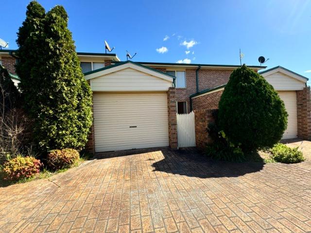 Central Nowra Living