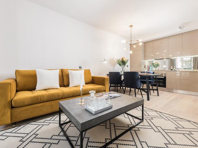 Central One Bedroom Flat in Madrid