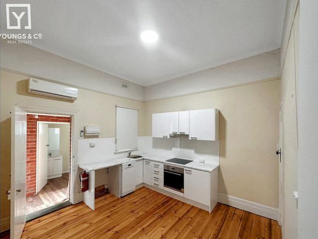 Central One Bedroom Unit