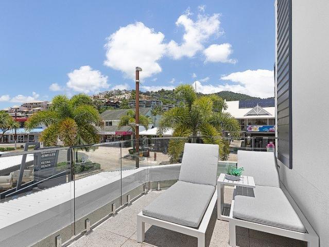 Central Airlie Beach Living Investment Or Beach Pad!